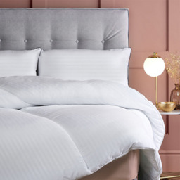 Silentnight Hotel Collection King Size White Duvet 10.5 Tog - Wilko - thumbnail 4