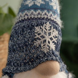 Samuel Alexander Blue Snowflake Hat Gonk Light Up Christmas Decoration - Size: 55 x 14 x 14cm - Wilko - thumbnail 5