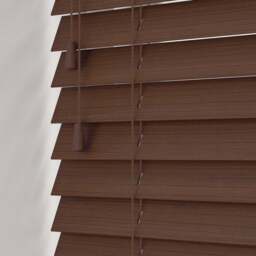 New Edge Blinds Grained Venetian Blinds Chocolate 80cm - Size: W 80cm x D 130cm - Wilko