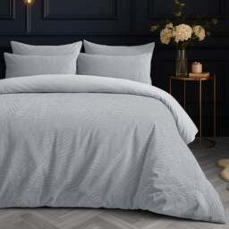 Velosso Super King Size Silver Savannah Velvet Duvet Set - Wilko