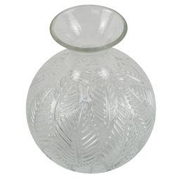 Botanik Clear Fern Print Bottle Glass Vase 26cm - Size: 26 x 22 x 22cm - White - Wilko - thumbnail 4