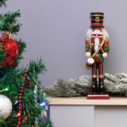 St Helens Classic Drum Green Wooden Nutcracker 30cm - Size: 300 x 75 x 75cm - Wilko - thumbnail 5