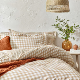 Yard Barton Single Biscuit Check Printed 144 Thread Count Duvet Cover and Pillowcase Set - Brown - Wilko - thumbnail 3