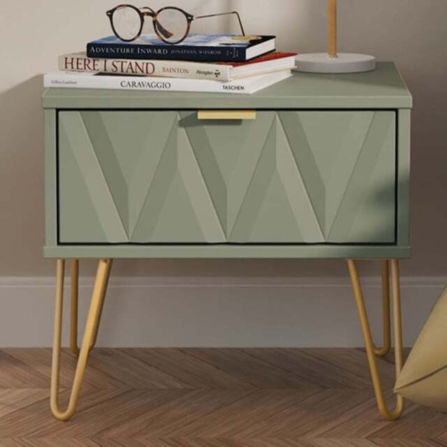 Crowndale Diamond Single Drawer Reed Green Side Table Ready Assembled - Size: 43 x 45 x 40cm - Wilko - image 1