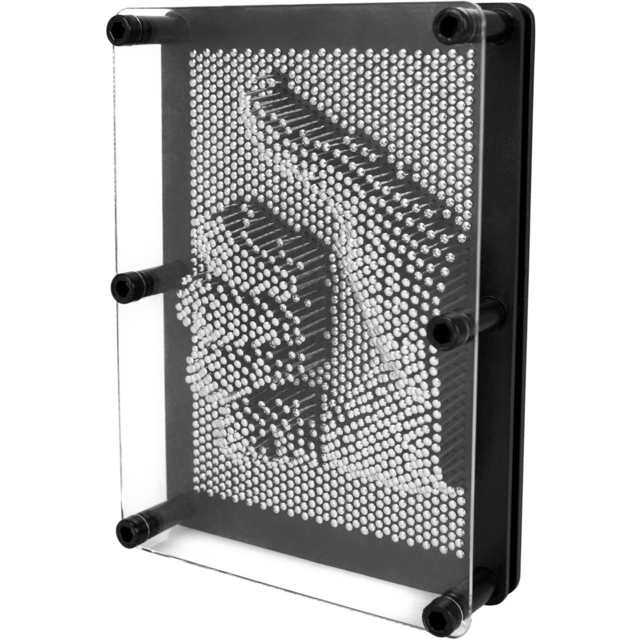 Global Gizmos Metal Pin Art Gadget 18 x 13cm - Size: 18.5 x 6 x 13cm - Silver - Wilko - image 1