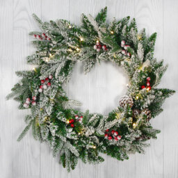 The Christmas Workshop Pre-Lit Christmas Wreath with Berries and Cones 60cm - Wilko - thumbnail 3