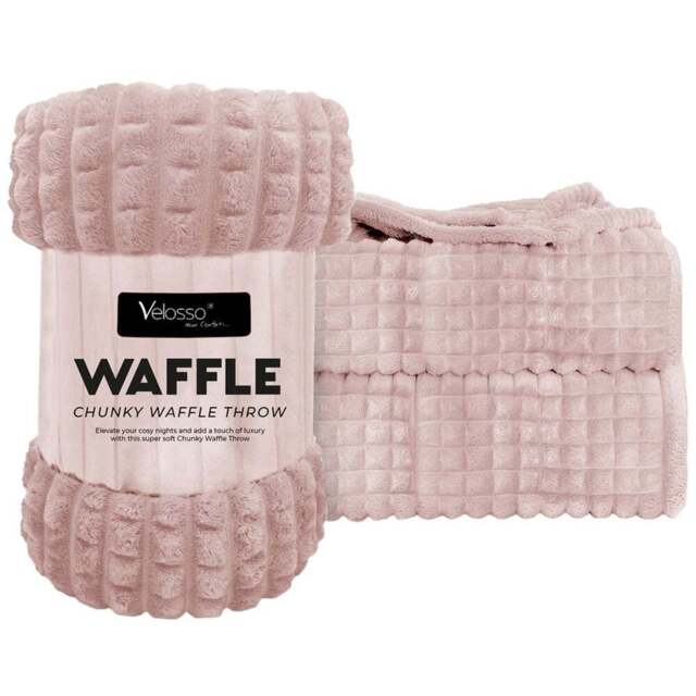 Velosso Blush Waffle Plush Throw 150 x 200cm - Size: 150 x 200 x 1cm - Wilko - image 1