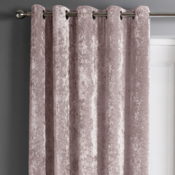 Intimates Blush Pink Crushed Velvet Door Curtain 117X213cm - Size: W 117 x D 213cm - Wilko - thumbnail 3