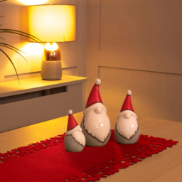 St Helens Red Felt Table Runner 98 x 30cm - Size: 980 x 300 x 3cm - Wilko - thumbnail 4