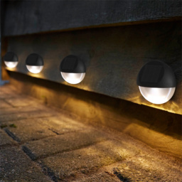 Luxform Ivy LED Solar Wall Light 4 Pack - Size: 3.5 x 9 x 8.5cm - Black - Wilko - thumbnail 4