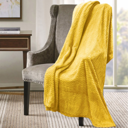 Velosso Ochre Moda Plush Throw 150 x 200cm - Size: 150 x 200 x 1cm - Wilko - thumbnail 3
