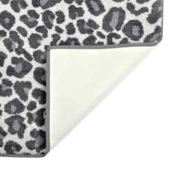Allure Bath Fashions Monochrome Jacquard Leopard Non-Slip Bath Mat 50 x 80cm - Grey - Wilko - thumbnail 4