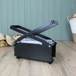Garden Mile Log Briquette Maker - Size: 32 x 14 x 14cm - Black - Wilko - thumbnail 3
