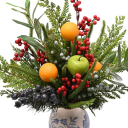 The Seasonal Gift Co Vase with Faux Oranges and Berries Christmas Foliage 44cm - Size: 44 x 45 x 37cm - Green - The Seasonal Gift Co. - Wilko - thumbnail 4