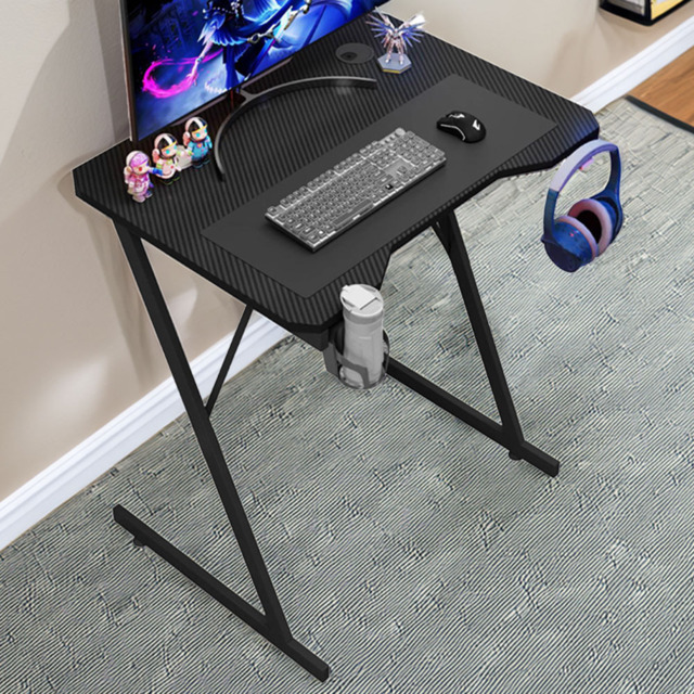 House of Home Carbon Fibre Top Gaming Desk Black - Size: 75 x 80 x 60cm - Wilko - image 1