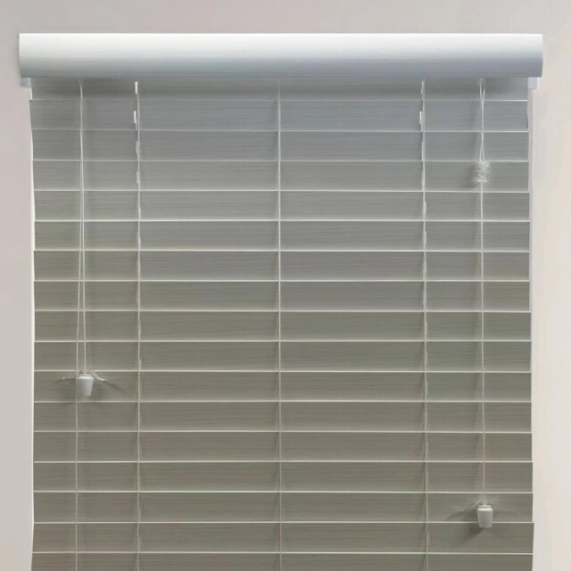 Ashwood Venetian Blind Dark Grey Oak 120cm - Wilko - image 1