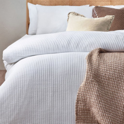 Yard Double White Chunky Waffle Duvet Set - Yard Living - Wilko - thumbnail 3