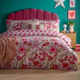 furn. Glass Single Pink Hearts Printed Duvet Set - Wilko - thumbnail 1