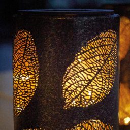 Luxform LED Solar Leaf Table Lantern - Size: 9.5 x 9.5 x 15.5cm - Multi - Wilko - thumbnail 3