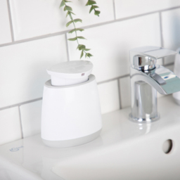 Minky White and Grey Bathroom Accessory Set 4 Pack - Size: 18 x 25 x 28cm - Wilko - thumbnail 3