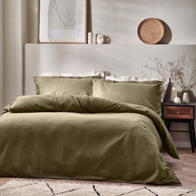 Yard Single Olive Waffle Duvet Set - Green - Yard Living - Wilko - image 1