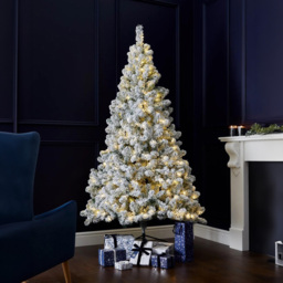 Shatchi Warm White LED Pre-Lit Yukon Snow Pine Christmas Tree 6ft - Green - Wilko - thumbnail 3