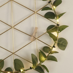 Lighting Collection Wire Grid with LED Lights and Leaves - Size: 33 x 33 x 8.5cm - Green - Wilko - thumbnail 5