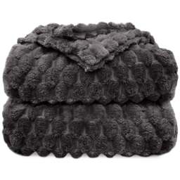 Velosso Charcoal Chunky Popcorn Throw 200 x 240cm - Size: 240 x 200 x 1cm - Wilko