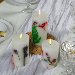 Avilo 3 Piece Flower Embedded Wax Candle Set - Size: 10 x 7.6 x 7.6cm - Multi - Wilko - thumbnail 7