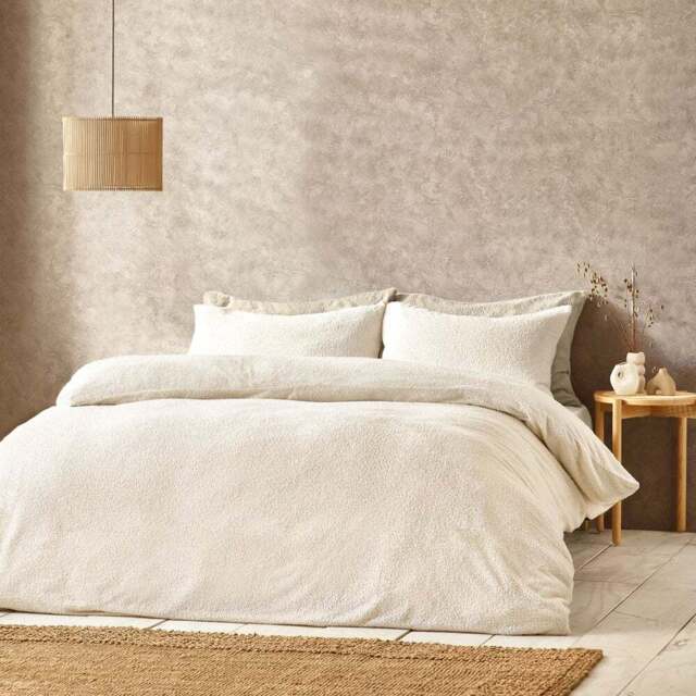 Yard Single Ecru Boucle Fleece Duvet Set - Cream - Yard Living - Wilko - image 1