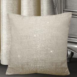 Intimates Sasha Cream Filled Cushions 43 x 43cm 2 Pack - Wilko - thumbnail 3