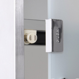 Portland White Medicine Storage Mirror Bathroom Cabinet - Size: 25 x 12 x 48cm - Wilko - thumbnail 7