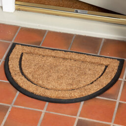 Esselle Home Chadderton Natural Coir Doormat 40 x 60cm - Brown - Wilko - thumbnail 3