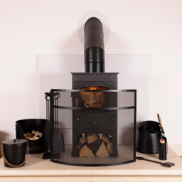 Charles Bentley Hornbeam Fireguard - Size: H63 x L75 x D15cm - Wilko - thumbnail 3
