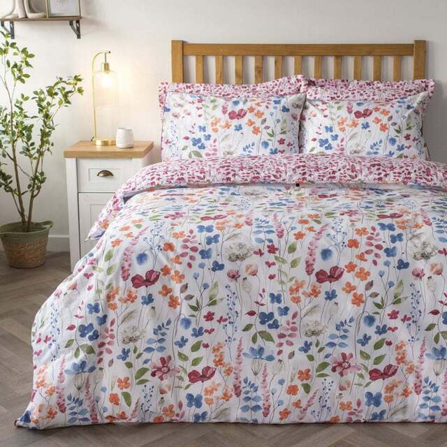 Serene Marnie King Size Floral Duvet Set - Multi - Wilko - image 1