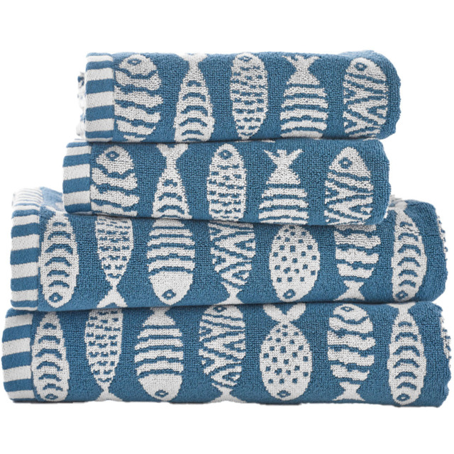 Lobster Creek Small Fish Blue and White Bath Towel - Size: 68 x 127cm - Wilko - image 1