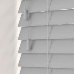Caecus Faux Wood String Venetian Blind Light Grey 45 x 200cm - Wilko