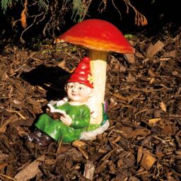 St Helens Female Gnome Under Light Up Mushroom - Size: 0.7x0.7x60cm - Green - Wilko - thumbnail 4