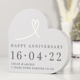 Personalised Memento Personalised Free Text Free Standing Heart Ornament - Size: 1.5 x 1.5 x 0.3cm - Grey - Wilko - thumbnail 3