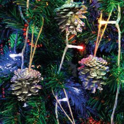 St Helens Silver Hanging Pine Cone Decoration 6 Pack - Wilko - thumbnail 4