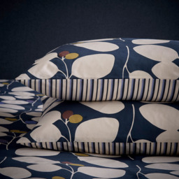 Helena Springfield Althea King Size Navy Duvet Set - Wilko - thumbnail 6