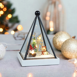 Xmas Haus Multicolour Triangle Hurricane Glass Holder with Gonk Scene - Size: 16 x 16 x 23cm - Wilko - thumbnail 3