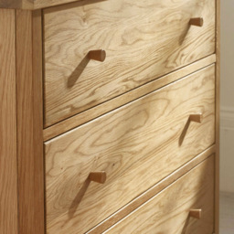 Julian Bowen Coxmoor 3 Drawer Oak Chest of Drawers - Brown - Wilko - thumbnail 6