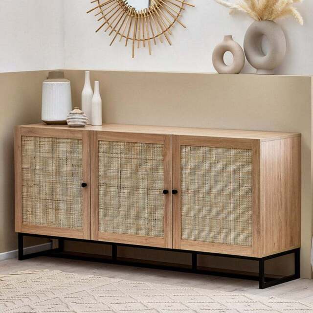 Julian Bowen Padstow 3 Door Oak Sideboard - Size: 40 x 160 x 75cm - Wood - Wilko - image 1