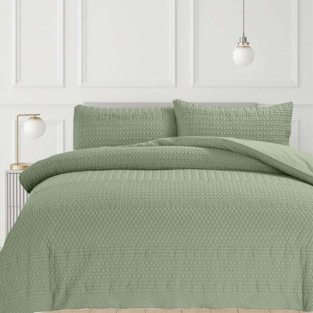 Velosso Double Sage Paloma Duvet Set - Wilko - image 1