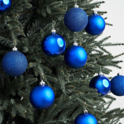 Shatchi 5cm Blue Shatterproof Christmas Baubles 9 Pack - Wilko - thumbnail 6