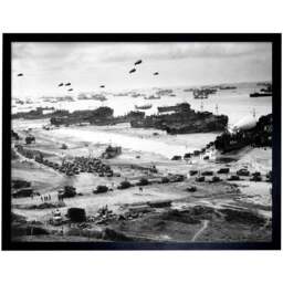 Artery8 WWII War D Day 1944 US Landing Ship Omaha Beach Framed Wall Art Print 30 x 41cm - Size: 43.3 x 33.3 x 1.5cm - Grey - Wilko - thumbnail 1