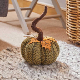 Garden Mile Green Plush Pumpkin Halloween Decoration Set 22cm 3 Pack - Size: 20 x 22 x 22cm - Wilko - thumbnail 4