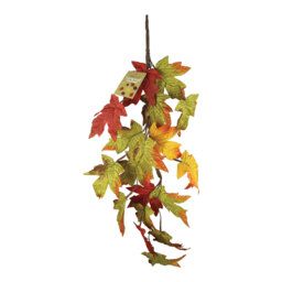 Green Leaf Garland - Size: 3 x 100 x 3 g - Wilko