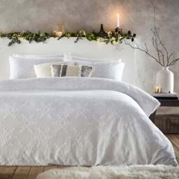 furn. Snowflake King Size White Duvet Cover Set - Wilko - thumbnail 1
